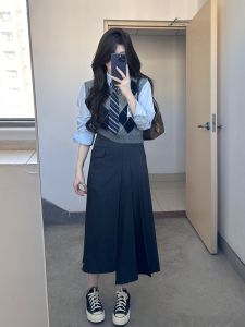 Stunning Preppy Style Womens Knitted Short Vest Shirt Set Spring Autumn 2025 New Arrival Fashionable Diamond Pattern Two-Piece Set