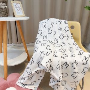 JILAIYAO | Black and White Rabbit Flannel Blanket