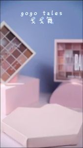 Bảng phấn mắt nhũ 25 ô màu GOGO TALES Crystal Color Charming Eyes