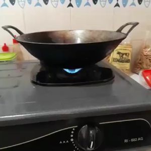 Krecek Rambak Dadu 500 Gram Mentah Krupuk Kulit Sapi Asli Instan Langsung Digoreng Kerupuk Dorokdok