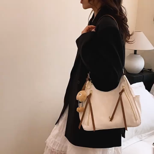 EERSHENSHI กระเป๋าพร็อพแบบลำลองความจุขนาดใหญ่สำหรับผู้หญิงกระเป๋าสะพายข้างแบบใหม่ที่มีคุณภาพสูงแมทช์ลุคง่ายกระเป๋าสะพายไหล่แฟชั่นใต้วงแขน