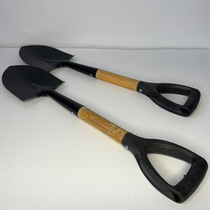 68CM Metal Shovel Garden Spade / GARDEN WOOD HANDLE SHARP/ Shovel/ Spade/ Penyodok/ Nyodok Besi