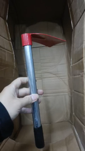 Dụng Cụ Làm Vườn Mini (Đỏ) Cầm Tay - Cuốc Xới Đất Lưỡi Thép Đỏ Chắc Chắn Cán Kim Loại Bền Bỉ