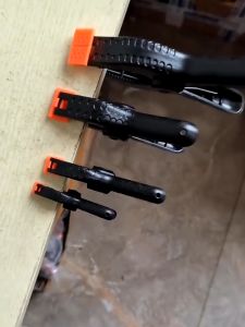 KLEM A PLASTIK MULTIFUNGSI 2 - 9 INCH