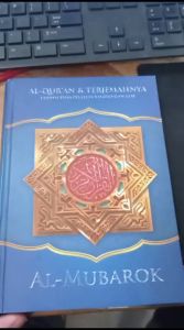 BEST SELLER AL - QURAN DAN TERJEMAHNYA - AL-MUBAROK