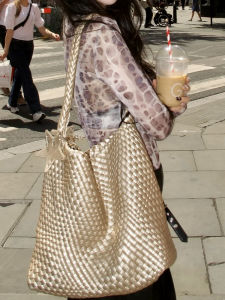 Champagne Gold Woven Tote Bag Large Capacity Commuter Handbag Single Shoulder Bag Underarm Basket Weave Bag Youth Daily Use