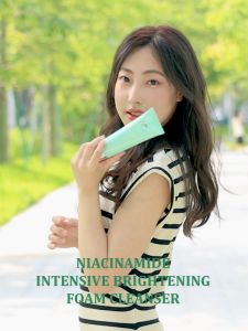 Ashley Shine NIACINAMIDE Intensive Brightening Foam Cleanser Gently Eliminate Impurities for Radiant Looking Skin 120g AS4032
