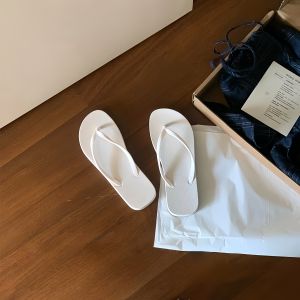 Disposable Slippers for Women Bathrooms Anti-Slip Flip Flops Traveling Beachwear Lightweight Slip-On Sandals for Vacations