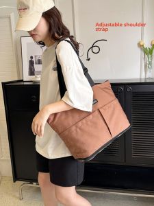 Large Capacity Travel Bag with Wheels Waterproof Single Shoulder Student Luggage Crossbody Lightweight Boarding Bag for Women