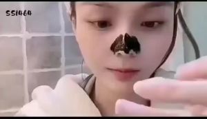 (8 STORE) Yiruoyi Bamboo Charcoal Blackhead Removal Mask