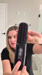 HusayTech 2 in 1 Cordless Hair Straightener Brush Portable Travel Straightener comb Mini Hot Straightening Comb
