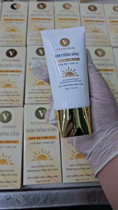 Kem chống nắng nâng tông da VINAGOLD TONEUP SUN CREAM SPF 60ML + Tặng mặt nạ