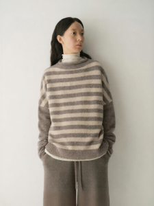 INSIS FEMME | Wool Color-blocked Striped Batwing Knit Sweater