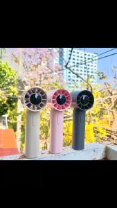 Turbo-fanพัดลมพกพา ร้อนนี้ไม่ร้อนแน่ พัดลมมือถือ ปรับได้199ระดับ พร้อมสายชาร์จType-C 2in1ใช้เป็นไดร์เป่าได้ ขนาดกระทัดรัด ดีไซน์สวยหรู พกพาไปได้ทุกที่ ใช้ได้ทุกสถานการณ์