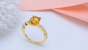Lohaspie Đồ Trang Sức 1.7 Carats Vòng tròn bạc 925 Ban Đầu bằng đá thạch anh vàng tự nhiên Vòng mạ vàng kiểu cắt hình chữ nhật bo góc Đá Quý Citrine Vòng Cho trang sức nữ