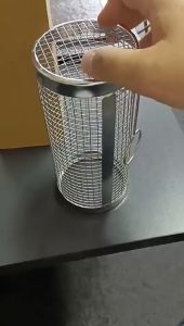 BBQ Basket Stainless Steel Rolling Grilling Basket Wire Mesh Cylinder Grill Basket Portable Round Outdoor Camping BBQ