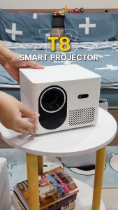 Tripsky T8 โปรเจคเตอร์ออโต้โฟกัส เครื่องฉายหนัง Smart Projector ระบบ Android 11 รองรับความละเอียด 4K 500 ANSI Lumens (พร้อมชุดขาตั้ง)