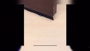 แถบปิดผนึกประตูและหน้าต่าง ป้องกันแมลงเข้ากันน้ําเข้ากันฝุ่นเสียงรบกวน สามารถโค้งงอ แบบติดกับประตู