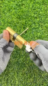 MYDIYHOMEDEPOT - OPEL 70MM SOLID BRASS CYLINDER LOCK DOUBLE LOCK / kunci gembok / 挂锁