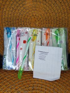 vania souvenir.pulpen alas.shaby pulpen warna wari ulir kemasan alas dan plastik isi 50 pcs souvenir pernikahan khitanan ulang tahun murah unik lucu pena
