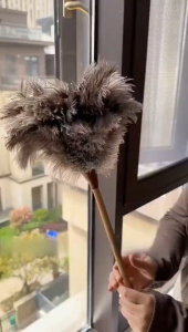 Pink feather duster piano cleaning no lint encryption dust removal feather real hair dust removal sweep decoration
