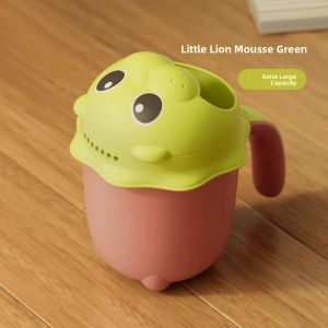 MIDO BEAR | Infant Bath Spoon/Cup for Hair Washing Thickened Plastic Cute Design