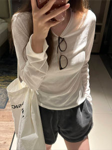 Áo Thun Dài Tay Mỏng Màu Trắng Cho Nữ Mùa Xuân Thu Áo Lót Chống Nắng Dáng Ôm Cổ Tròn Tay Dài Chất Liệu Cotton Pha Trộn