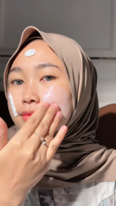 AMATERASUN  UV WATERBARRIER SPF 35 PA++++ 40 GR TABIR SURYA SUNSCREEN WAJAH WUDHU FRIENDLY MELINDUNGI BARRIER KULIT DARI UVA/UVB MELEMBAPKAN KULIT