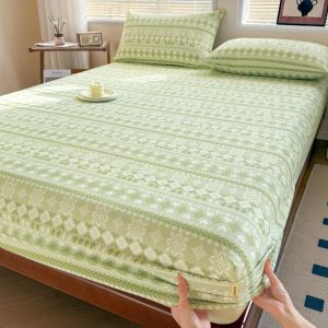 Nanjiren | Thick Old Coarse Cloth Bed Skirt Mattress Protector Single Person Use