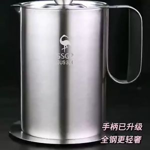 ตะแกรงกรองน้ำมัน 1 ลิตร 403 หม้อกรองสแตนเลส ตัวแยกน้ำมันขนาดใหญ่ ถังเก็บน้ำมัน ภาชนะใส่น้ำมัน เครื่องมือในครัว