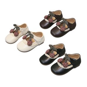 New Spring Summer Leather Shoes for Girls Soft Soles Non-slip Princess Performance Dance Baby Walking Shoes Fashionable