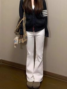 Retro High เอว พรางหุ่น ขาตรง Micro Flared เดนิม กางเกงยีนส์ ผู้หญิง Fall New Style ยืดได้ สีขาว ยาว กางเกงขายาว