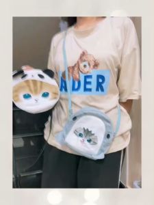 💖 กระเป๋าสะพายข้างที่จริงใจ Mofusand งานญี่ปุ่น ใช้ใส่โทรศัพท์ได้ ขนาดประมาณ 15.5×14.5×1 cm