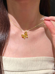 24K Gold Dazzling Butterfly Dance Necklace Womens Luxury Versatile Elegant Sweet Cute Clavicle Chain Fashion Jewelry