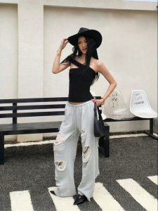 audwyn | Quần Jogger Slim Thẳng Có Lỗ Rách Mềm Mại Giúp Gọn Gàng Vải Cotton
