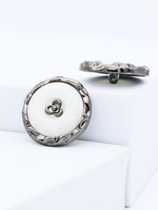 High Fashion Luxury round Button Embossed Simple Chain Edge Flower Button Heavyweight Knit Open Cardigan Button Metal Resin