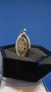 大名鼎鼎泰國近代三大聖僧之一有{伏虎羅漢}之稱龙婆本自身法相骑虎铜牌已包好不銹钢佛牌壳BE2537(1994)Super Famous Master Legend Lp Pern(Tiger Lohan Monk) Rian Self Image Riding on TigerBlessed of Life protectionLucky Pendant Charm