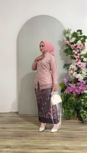 Kebaya Sarita Couple Kemeja Baju Pesta Keluarga Gaun Kondangan dan Batik Pria