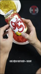 Chữ DECAN Thư Pháp Dán Lon Bia Nước Ngọt Tết 2024 [trang trí dưa dừa bưởi thư pháp ngày tết]ThanghaCalligraphy