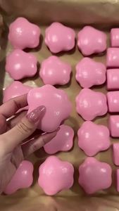 Cute Pink Cream Cat Paw Fidget Toy Super Squshiy Slow Rebound Toy Kawaii Sticky Cake Cat Paw Toy Stress Relieving Toys for Girl