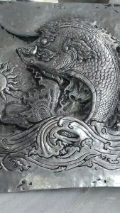 งานบุดุนแผ่นอลูมิเนียมรูปปลาตกแต่งบ้าน