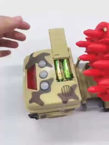 ขอเล่น รถขีปนาวุธ รถทหาร รถปืนใหญ่เสมือนจริง รถบรรทุกจรวดทหาร ไถได้ยกขึ้นและลงได้มีไฟมีเสียง เสริมพัฒนาการ สินค้าพร้อมส่ง