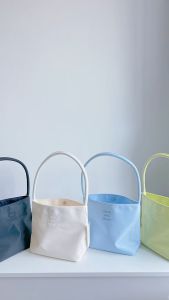 กระเป๋าสะพายไหล่ พร้อมส่งจากไทย สไตล์เกาหลี น้ำหนักเบา ทรงสี่เหลียม น้ำเป็น 100%