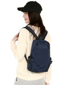 กระเป๋าเป้สะพายหลังเดินทางแบบลำลองสำหรับผู้หญิง น้ำหนักเบา ป้องกันน้ำ มีซิปหลายช่อง สายรัดไหล่กว้าง กระเป๋าใส่ของกลางแจ้งสำหรับเด็กชาย