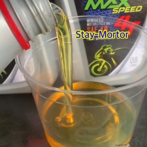 น้ำมันเครื่อง ปตท. Max speed 4T 0.8ลิตร ยกลัง (1ลังX10กระป๋อง) 10+1