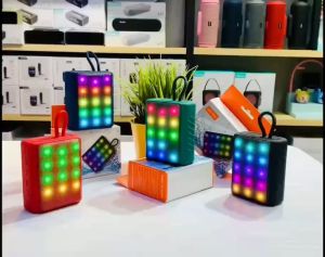 ลำโพง รุ่น G03-RGB ไฟ DISCO SERIES ลำโพงวินเทจ ลำโพงพกพาไร้สาย เสียงดีแน่นๆ