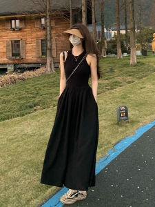SUHUIQIAN | Black Audrey-Style Sleeveless Dress Spring/Summer New 2026