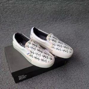 Obral Sepatu Hawn Etcera Slip on Cream 39-43 Sepatu Slop Pria