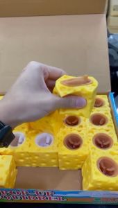 BB7 - Squishy Pop Up Squirrel Mainan Anak Silikon Tikus Keju Lucu Remasan Mainan Penghilang Stress