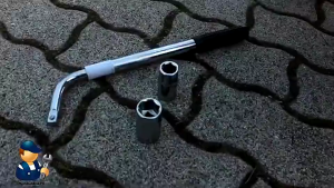Retractable Car Tire Wrench Universal Fit Labor Saving Portable & Sturdy 17mm 19mm 21mm 23mm